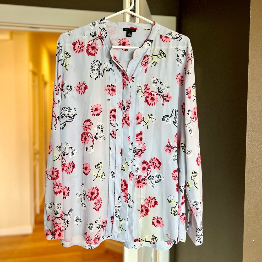 Ann Taylor floral blouse